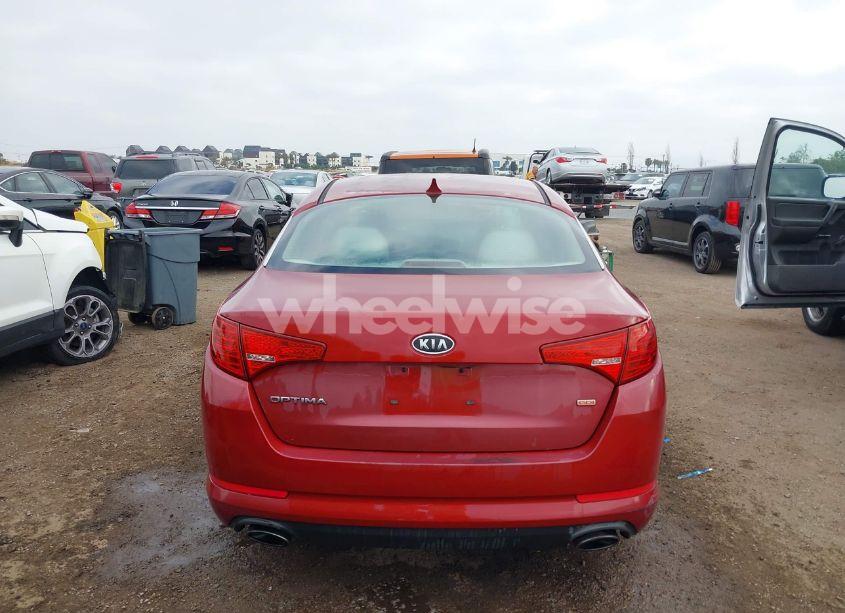 Photo 16 of 2011 Kia Optima LX (VIN KNAGM4A79B5064207)