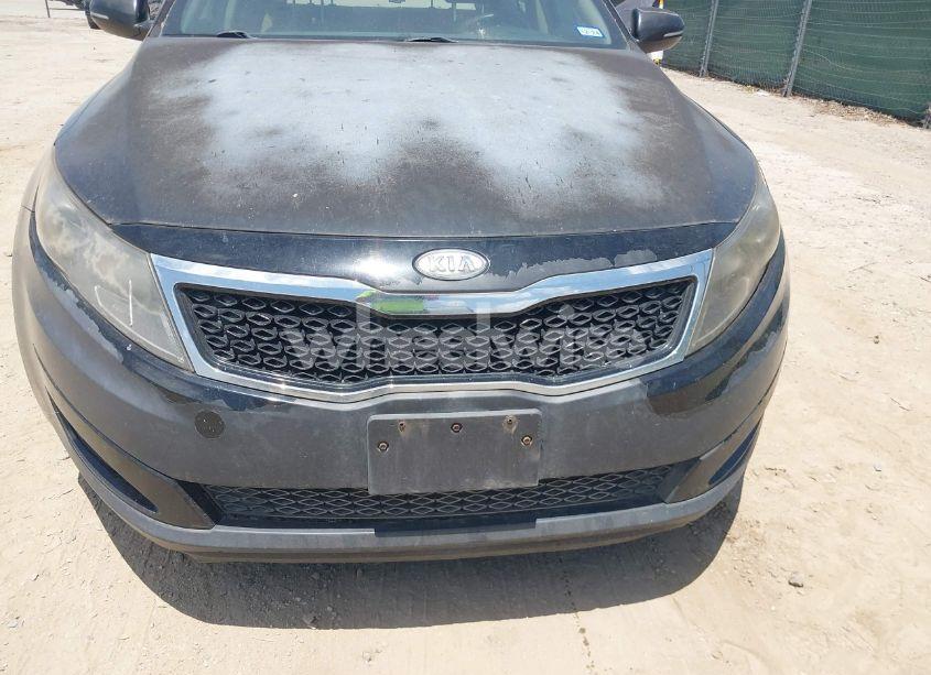 Photo 6 of 2011 Kia Optima LX (VIN KNAGM4A79B5131131)