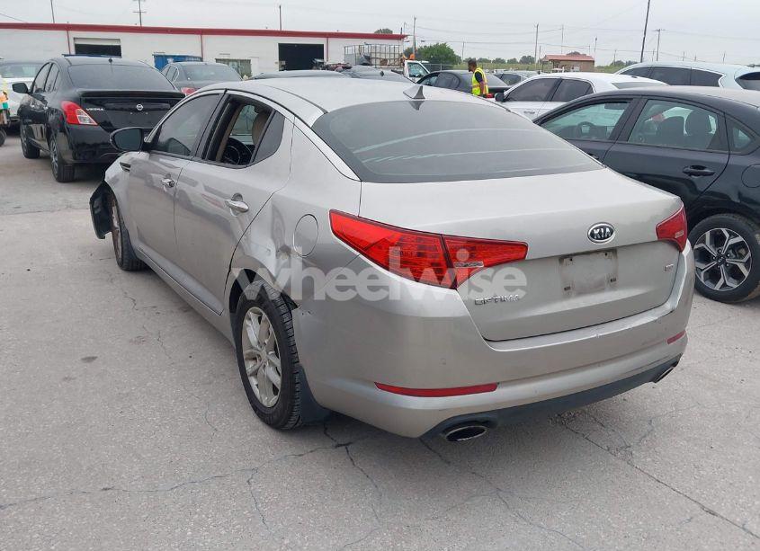 Photo 3 of 2012 Kia Optima LX (VIN KNAGM4A79C5277787)