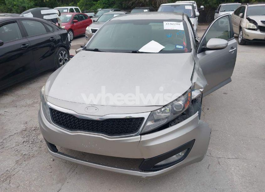 Photo 6 of 2012 Kia Optima LX (VIN KNAGM4A79C5277787)