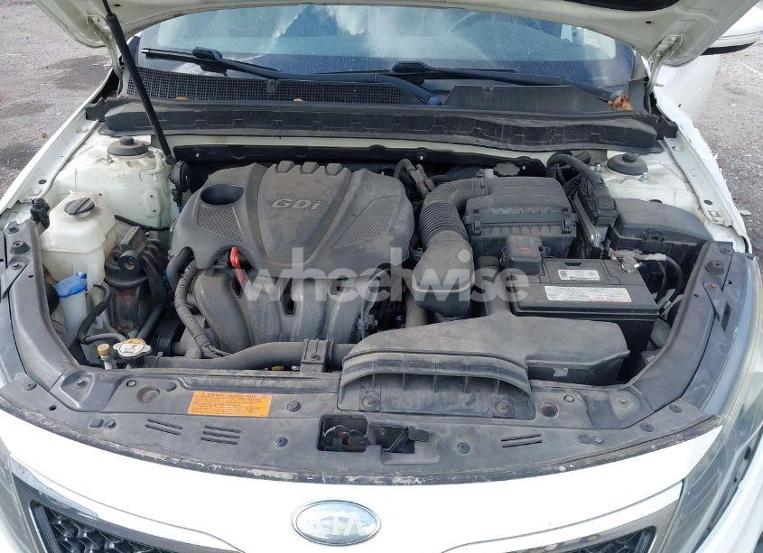 Photo 10 of 2013 Kia Optima LX (VIN KNAGM4A79D5312328)