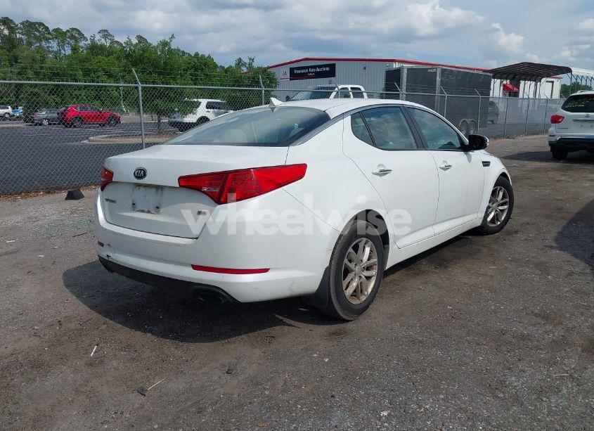 Photo 4 of 2013 Kia Optima LX (VIN KNAGM4A79D5312328)