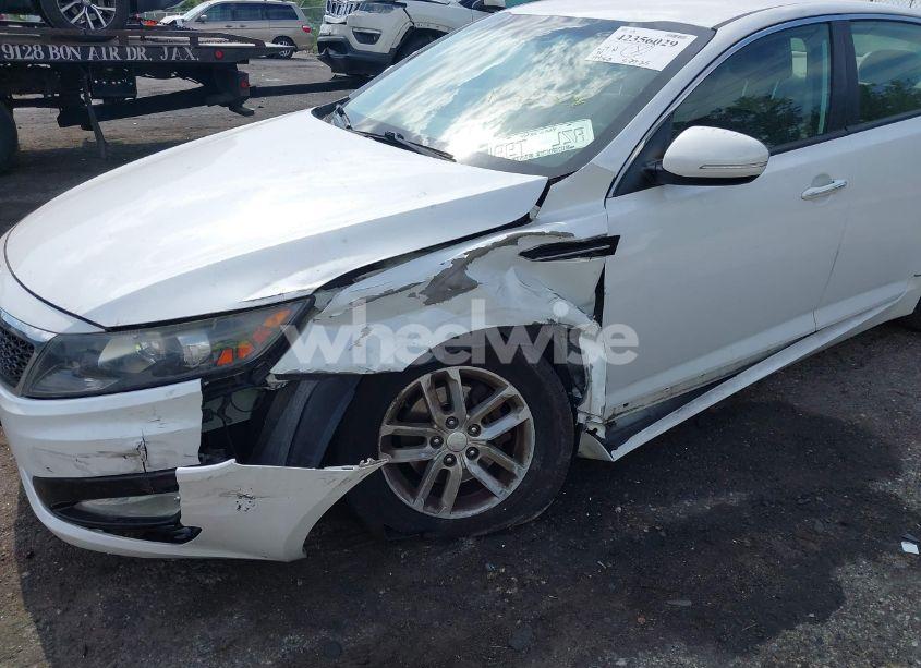 Photo 6 of 2013 Kia Optima LX (VIN KNAGM4A79D5312328)