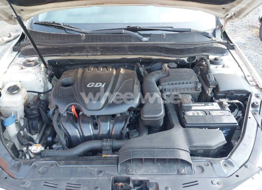 Photo 10 of 2013 Kia Optima LX (VIN KNAGM4A79D5399762)