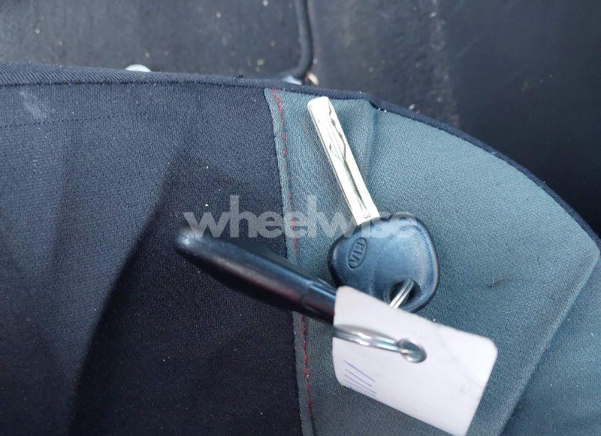 Photo 11 of 2013 Kia Optima LX (VIN KNAGM4A79D5399762)