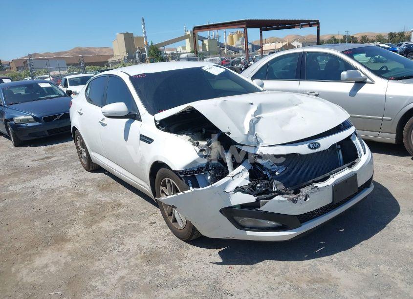 2013 Kia Optima LX (VIN KNAGM4A79D5414650) main photo