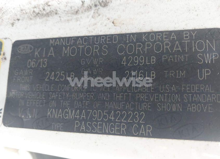 Photo 9 of 2013 Kia Optima LX (VIN KNAGM4A79D5422232)