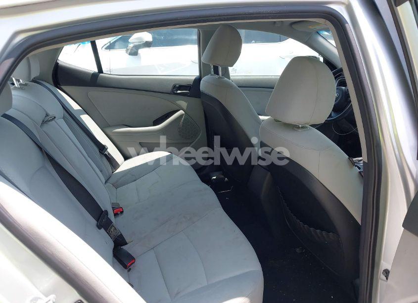 Photo 8 of 2014 Kia Optima LX (VIN KNAGM4A79E5499118)