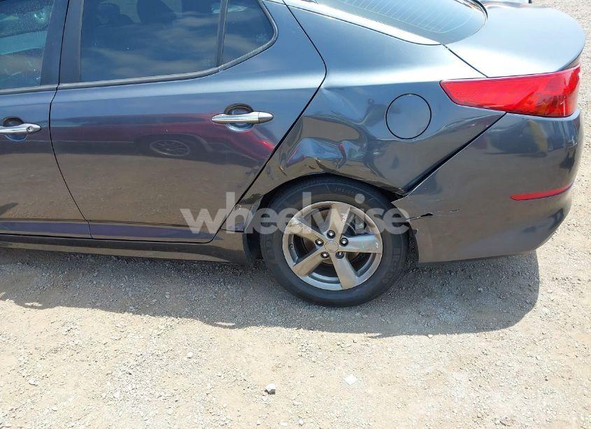 Photo 6 of 2015 Kia Optima LX (VIN KNAGM4A79F5621767)