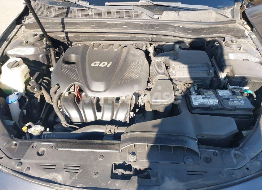 Photo 10 of 2015 Kia Optima LX (VIN KNAGM4A79F5630078)