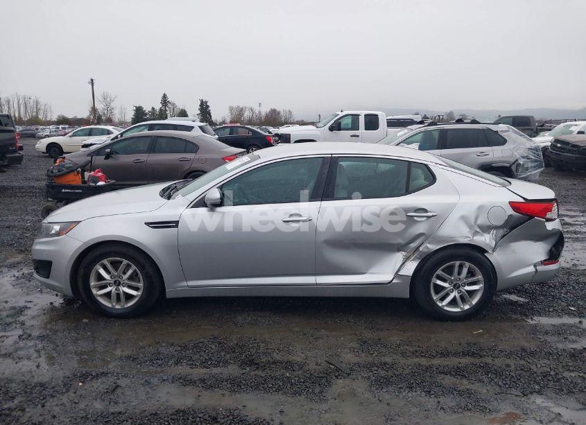 Photo 14 of 2011 Kia Optima LX (VIN KNAGM4A7XB5145958)
