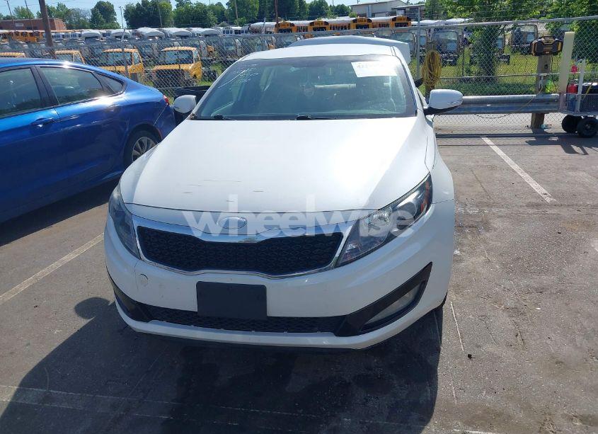 Photo 12 of 2013 Kia Optima LX (VIN KNAGM4A7XD5374109)