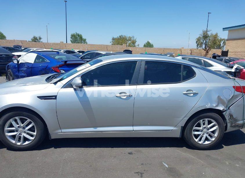 Photo 15 of 2013 Kia Optima LX (VIN KNAGM4A7XD5389662)