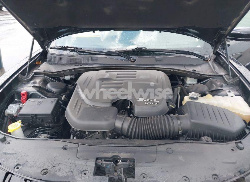 Photo 10 of 2020 Dodge Charger SXT RWD (VIN KNAGM4A7XF5******)
