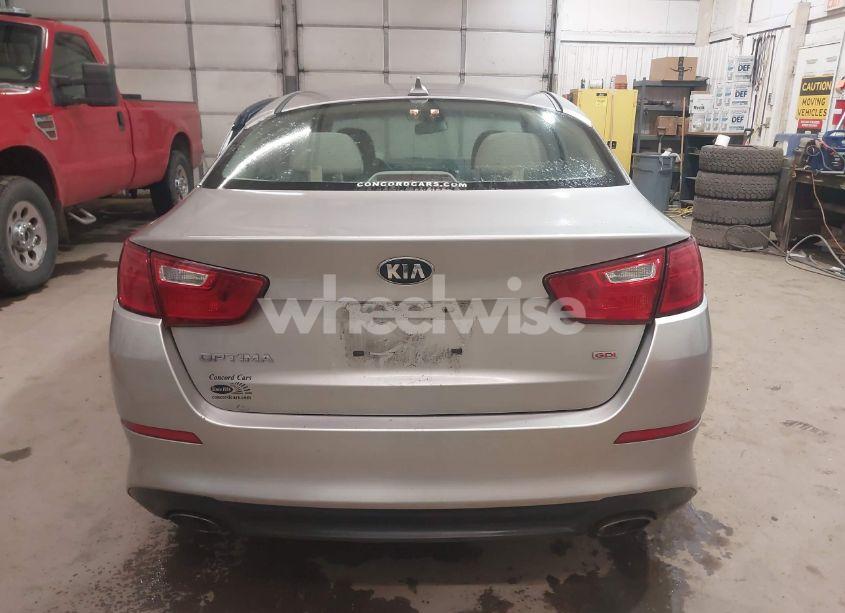 Photo 16 of 2015 Kia Optima LX (VIN KNAGM4A7XF5557951)
