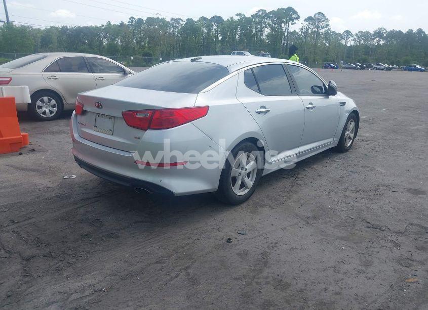 Photo 4 of 2015 Kia Optima LX (VIN KNAGM4A7XF5617548)