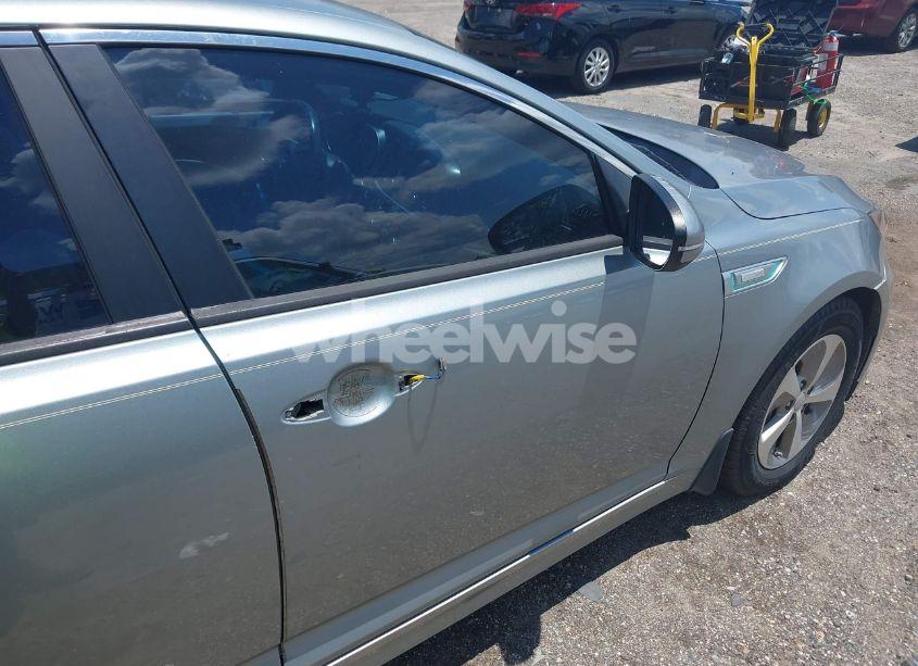 Photo 6 of 2016 Kia Optima HYBRID (VIN KNAGM4AD0G5095553)