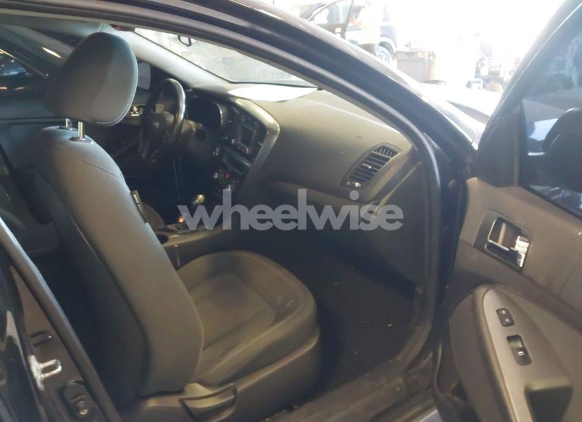 Photo 5 of 2012 Kia Optima HYBRID EX (VIN KNAGM4AD2C5034330)