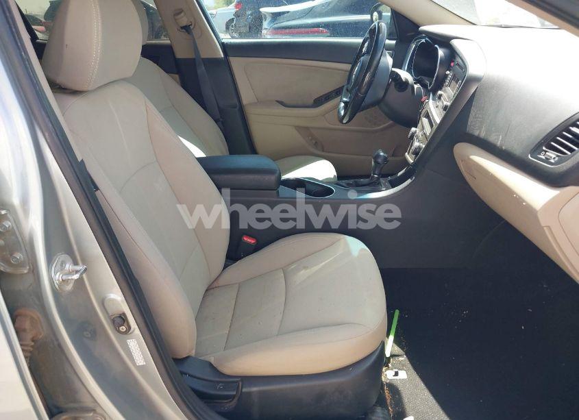 Photo 5 of 2016 Kia Optima HYBRID (VIN KNAGM4AD3G5095126)