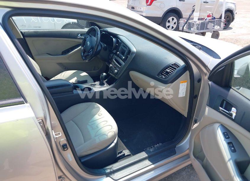 Photo 5 of 2013 Kia Optima HYBRID LX (VIN KNAGM4AD4D5043273)