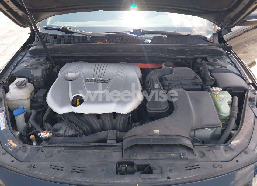 Photo 10 of 2013 Kia Optima HYBRID LX (VIN KNAGM4AD5D5045517)