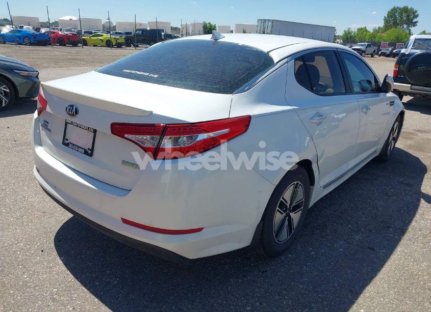 Photo 4 of 2013 Kia Optima HYBRID LX (VIN KNAGM4AD6D5056638)