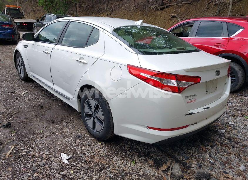 Photo 3 of 2011 Kia Optima HYBRID EX (VIN KNAGM4AD7B5003461)
