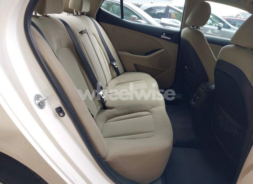 Photo 8 of 2011 Kia Optima HYBRID EX (VIN KNAGM4AD7B5003461)