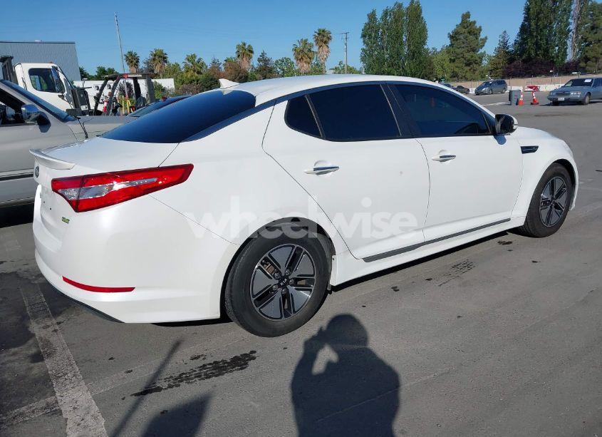 Photo 4 of 2011 Kia Optima HYBRID EX (VIN KNAGM4AD7B5004271)
