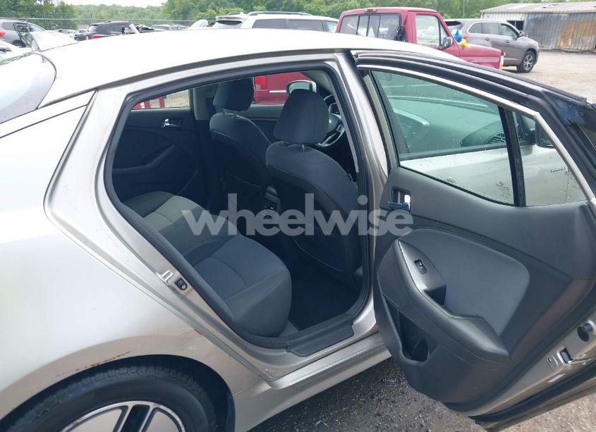 Photo 8 of 2013 Kia Optima HYBRID LX (VIN KNAGM4AD7D5054770)