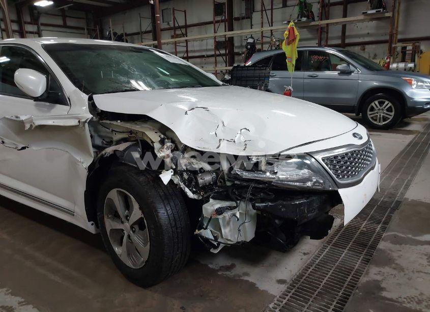 Photo 6 of 2015 Kia Optima HYBRID (VIN KNAGM4AD8F5078935)