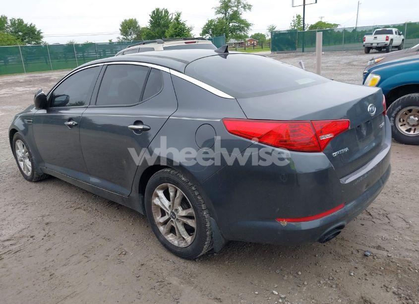 Photo 3 of 2011 Kia Optima EX TURBO (VIN KNAGN4A65B5149209)