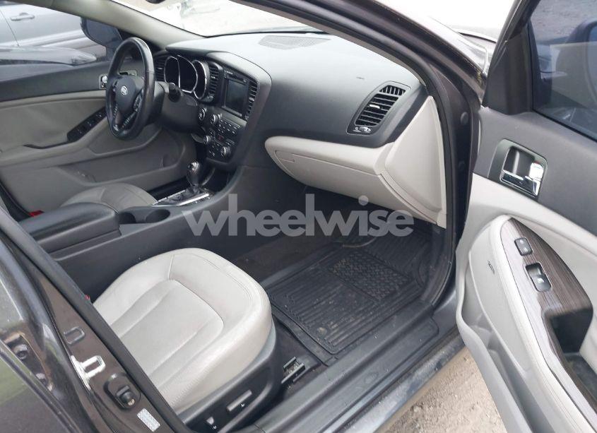 Photo 5 of 2011 Kia Optima EX TURBO (VIN KNAGN4A65B5149209)