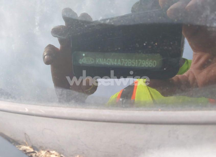 Photo 11 of 2011 Kia Optima EX (VIN KNAGN4A72B5179860)