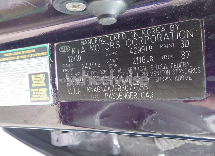 Photo 9 of 2011 Kia Optima EX (VIN KNAGN4A76B5077655)