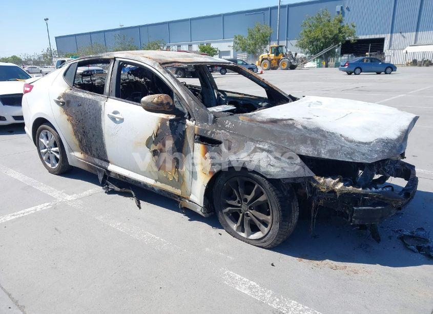 2011 Kia Optima EX (VIN KNAGN4A78B5130436) main photo