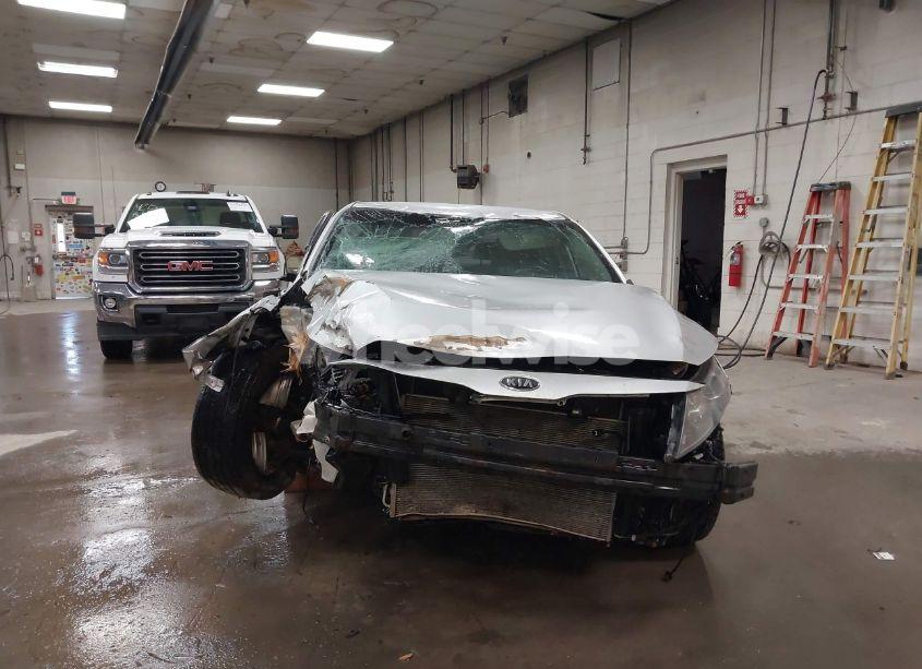 Photo 13 of 2011 Kia Optima EX (VIN KNAGN4A7XB5047431)