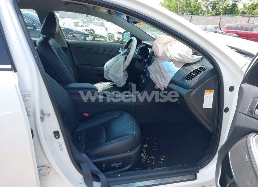 Photo 5 of 2016 Kia Optima HYBRID EX (VIN KNAGN4AD7G5094042)