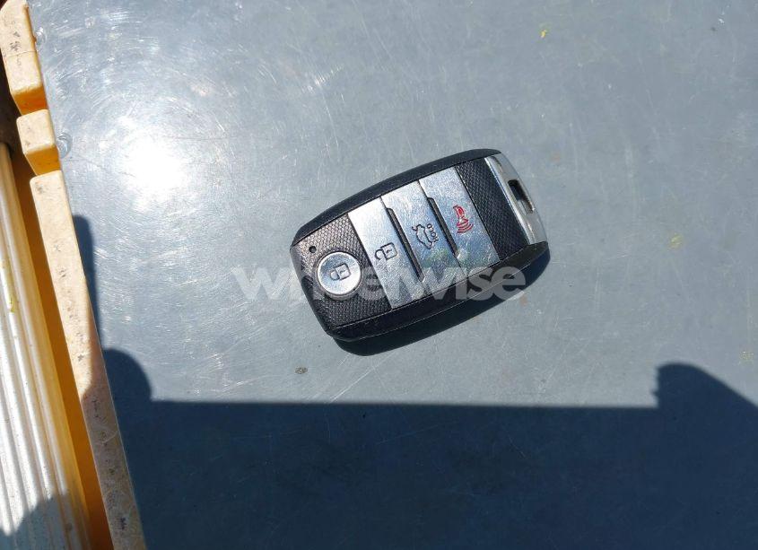 Photo 11 of 2014 Kia Optima HYBRID EX (VIN KNAGN4ADXE5066734)