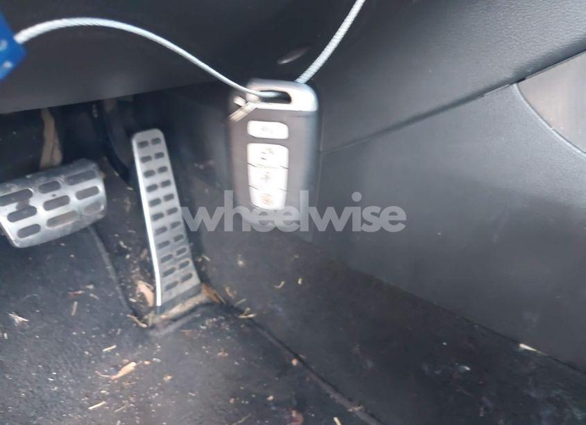 Photo 11 of 2011 Kia Optima SX (VIN KNAGR4A64B5180374)