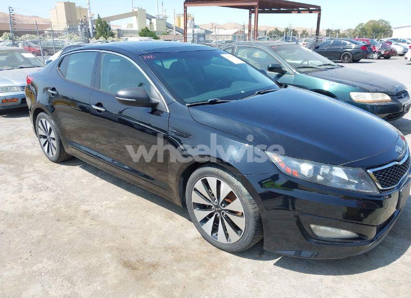 2011 Kia Optima SX (VIN KNAGR4A65B5117154) main photo