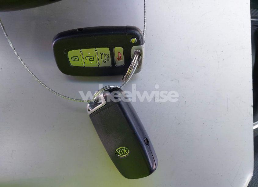 Photo 11 of 2011 Kia Optima SX (VIN KNAGR4A65B5117154)