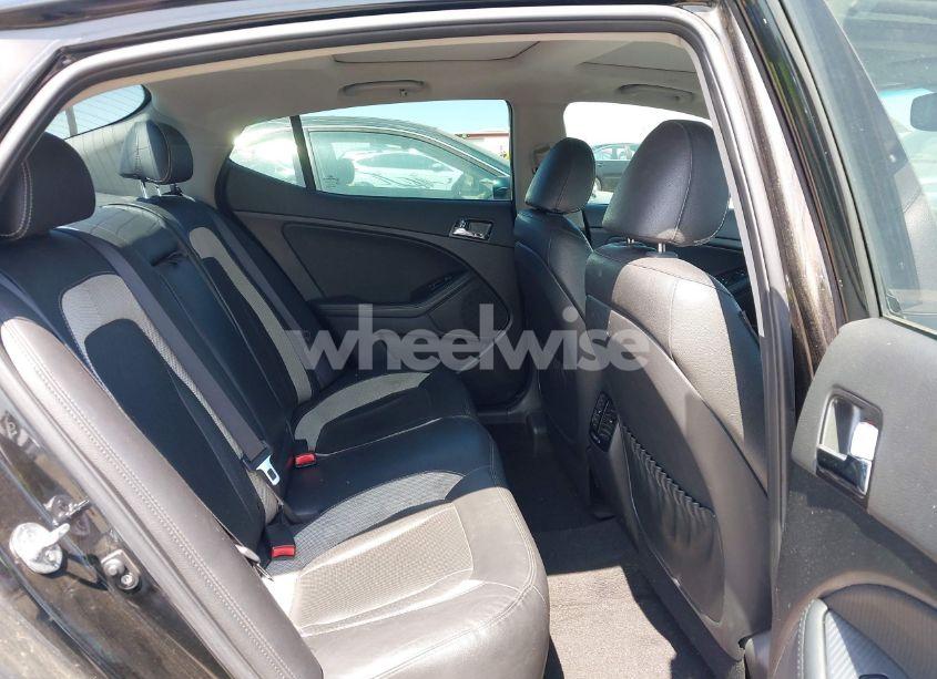 Photo 8 of 2011 Kia Optima SX (VIN KNAGR4A65B5117154)