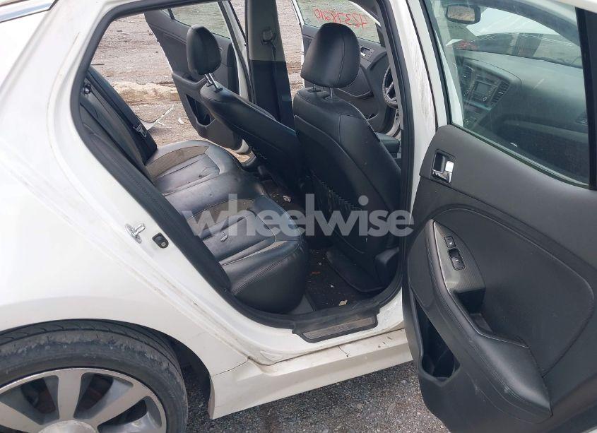 Photo 8 of 2011 Kia Optima SX (VIN KNAGR4A66B5139616)