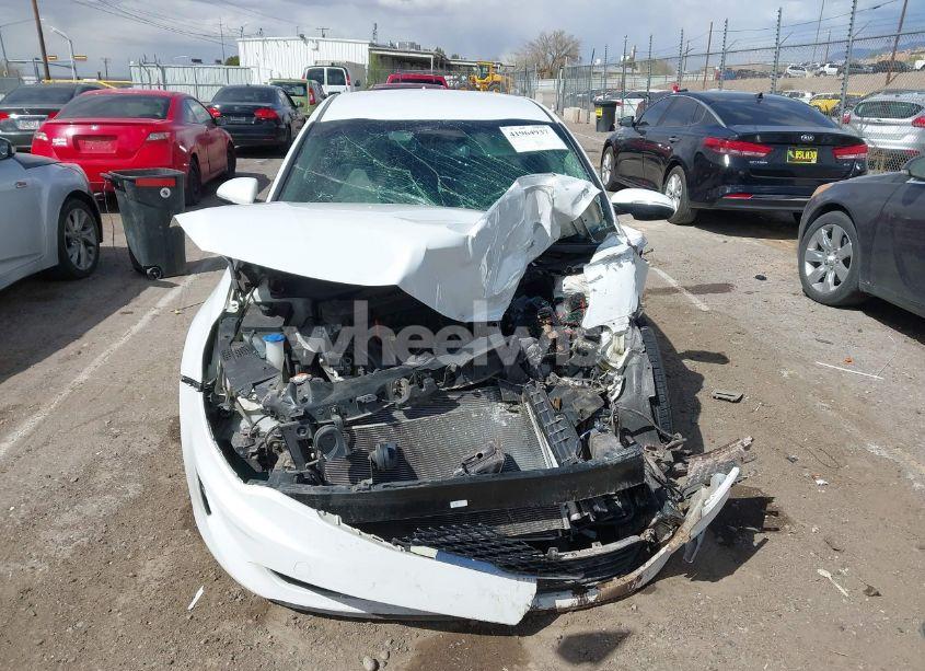 Photo 11 of 2016 Kia Optima LX (VIN KNAGT4L30G5095415)