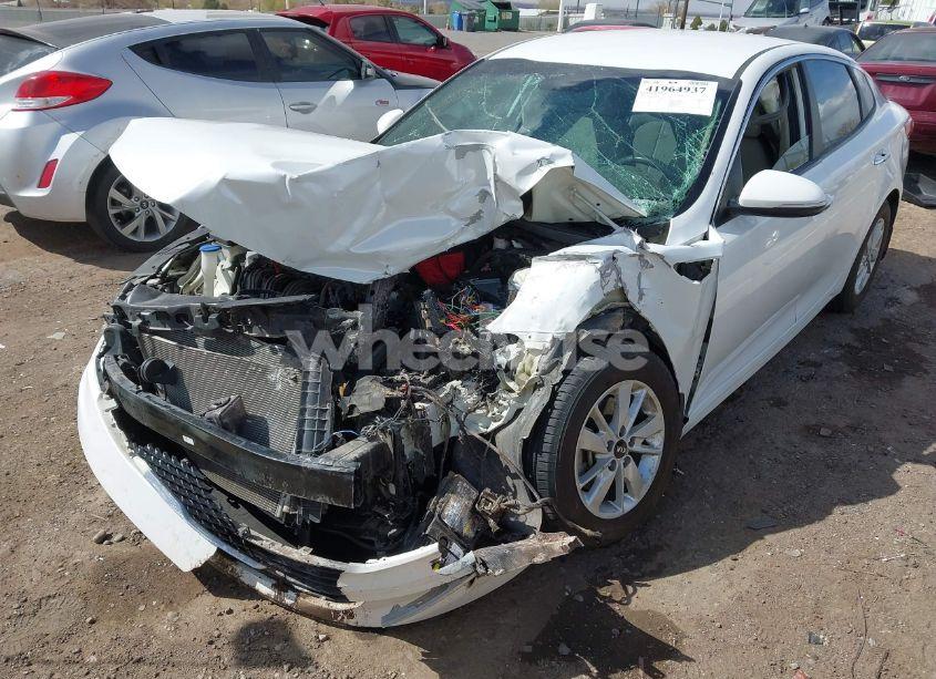 Photo 6 of 2016 Kia Optima LX (VIN KNAGT4L30G5095415)