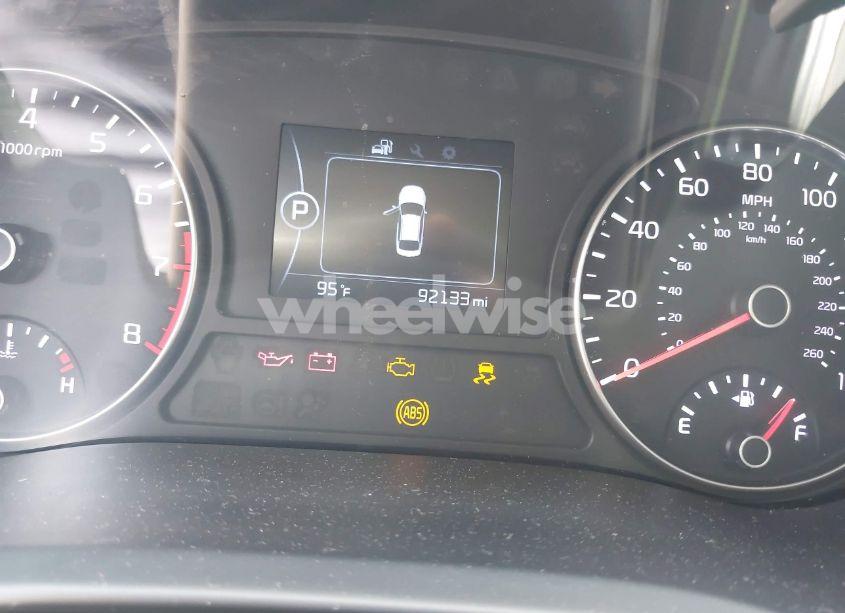 Photo 7 of 2016 Kia Optima LX (VIN KNAGT4L32G5094380)