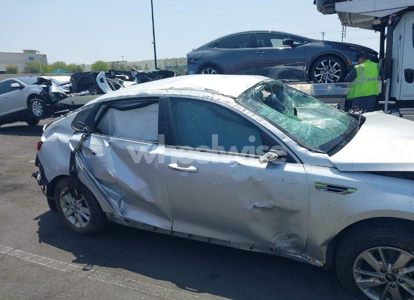 Photo 14 of 2017 Kia Optima LX (VIN KNAGT4L32H5157432)