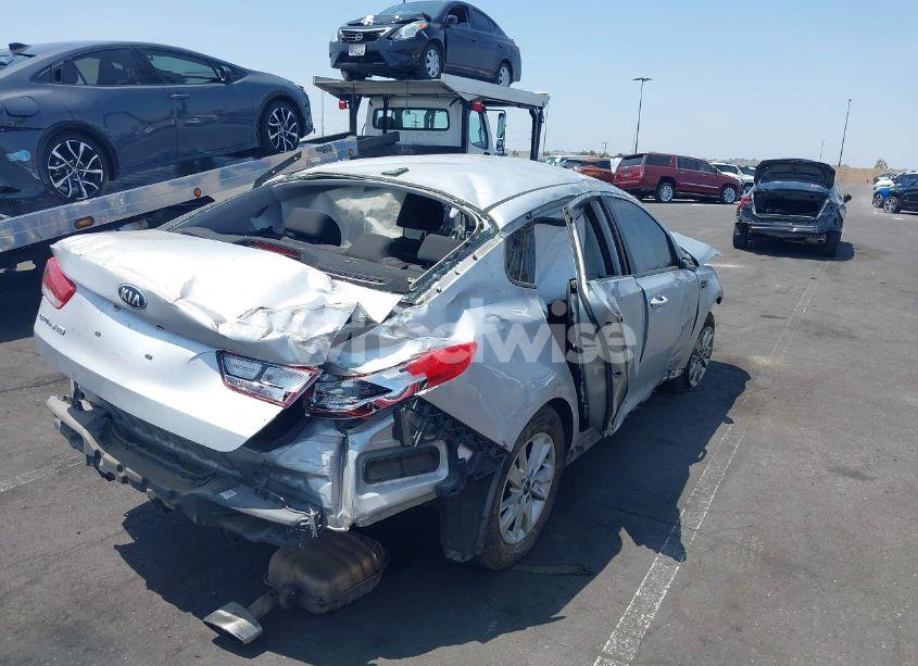 Photo 18 of 2017 Kia Optima LX (VIN KNAGT4L32H5157432)