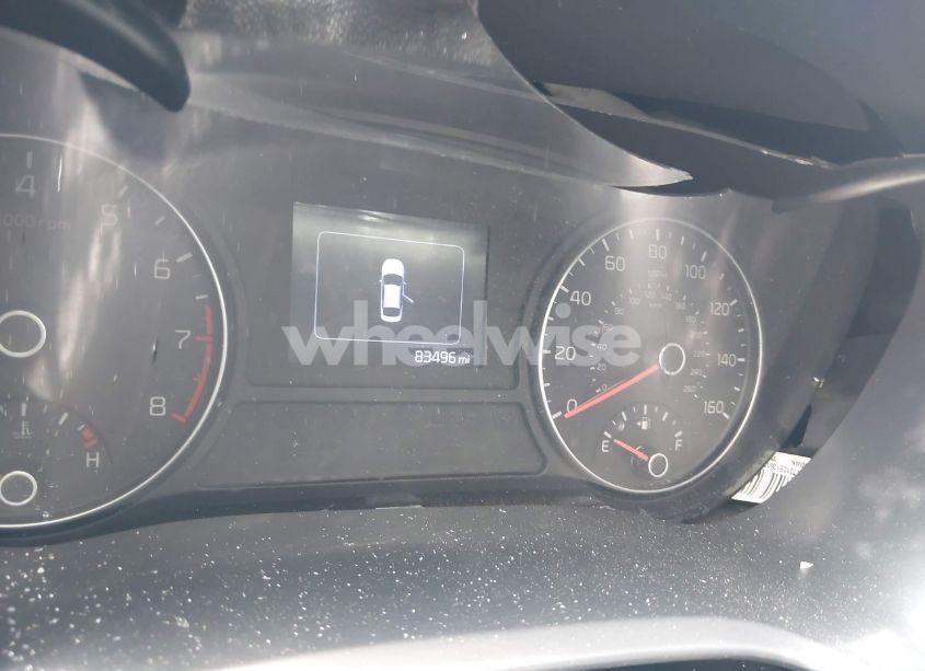 Photo 7 of 2017 Kia Optima LX (VIN KNAGT4L32H5157432)